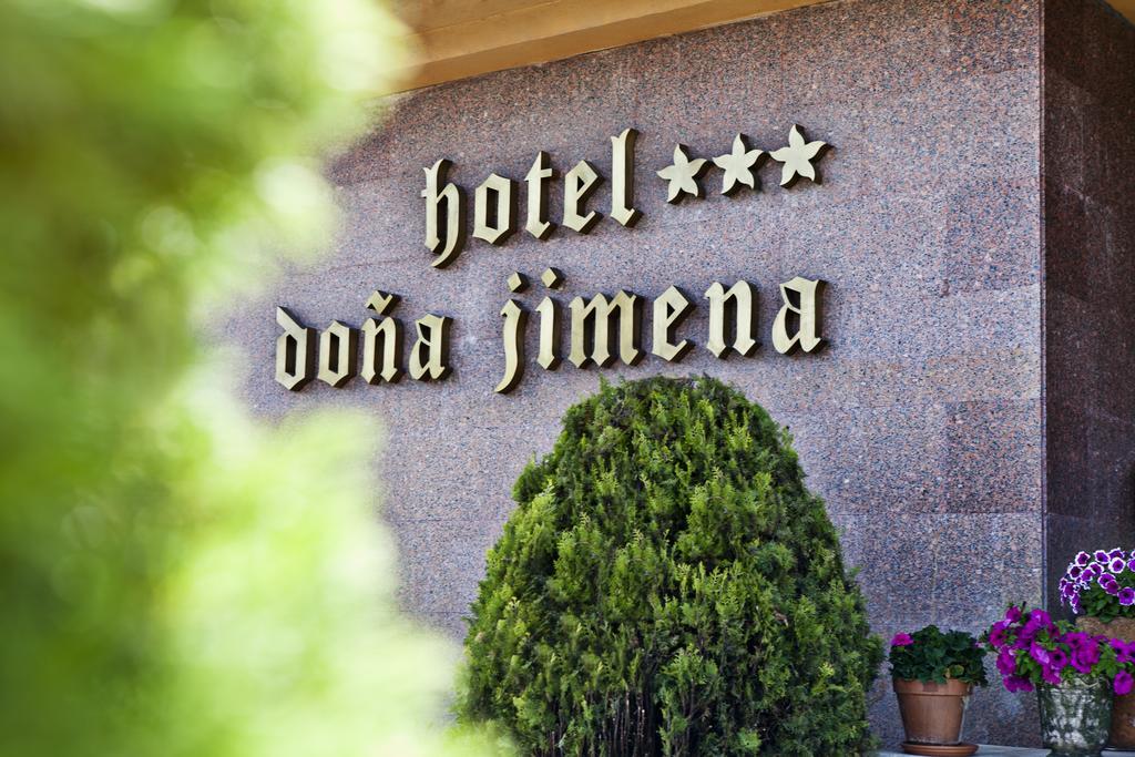 Hotel Dona Jimena Villarcayo Buitenkant foto